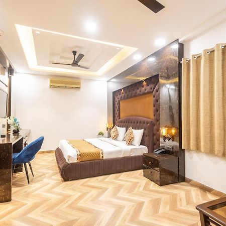 Hotel Cosmo Near Blk Hospital Karol Bagh Делі Екстер'єр фото