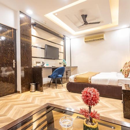Hotel Cosmo Near Blk Hospital Karol Bagh Делі Екстер'єр фото