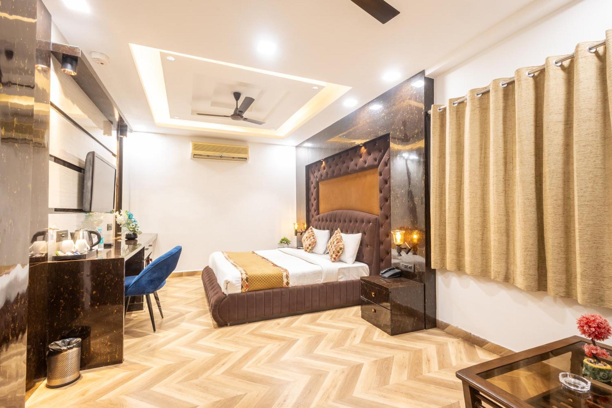 Hotel Cosmo Near Blk Hospital Karol Bagh Делі Екстер'єр фото
