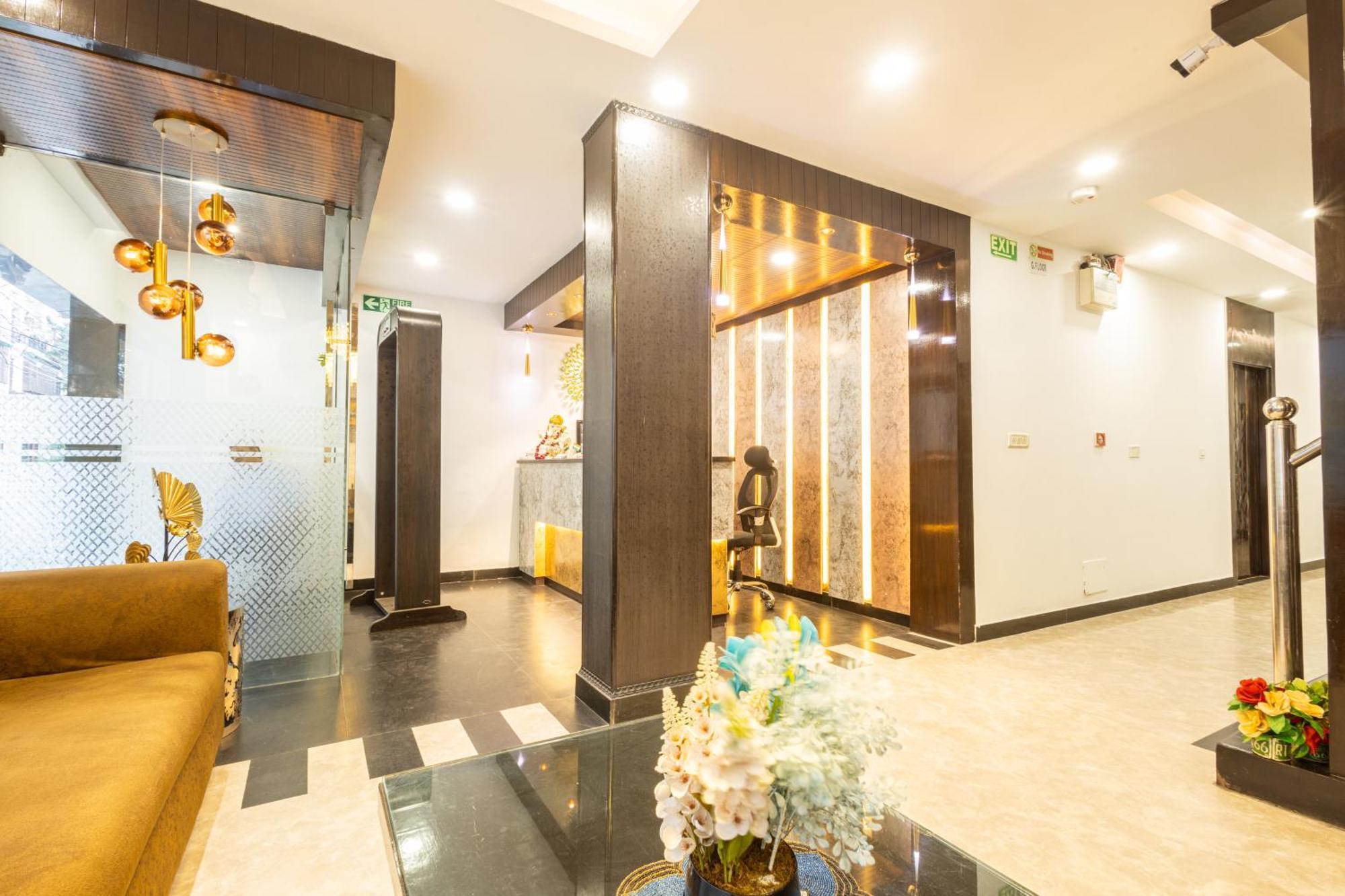 Hotel Cosmo Near Blk Hospital Karol Bagh Делі Екстер'єр фото