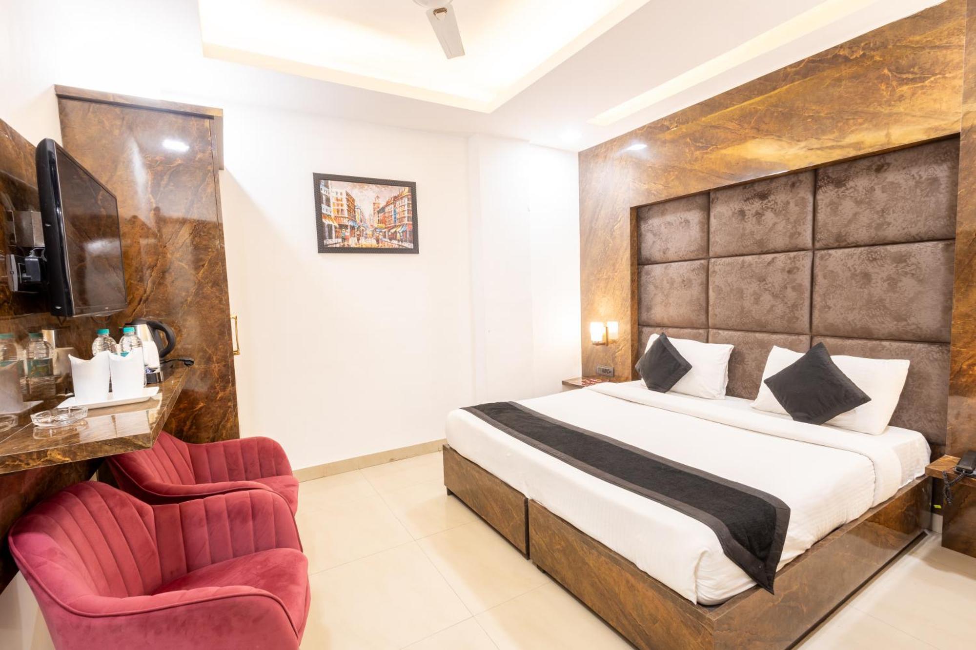 Hotel Cosmo Near Blk Hospital Karol Bagh Делі Екстер'єр фото